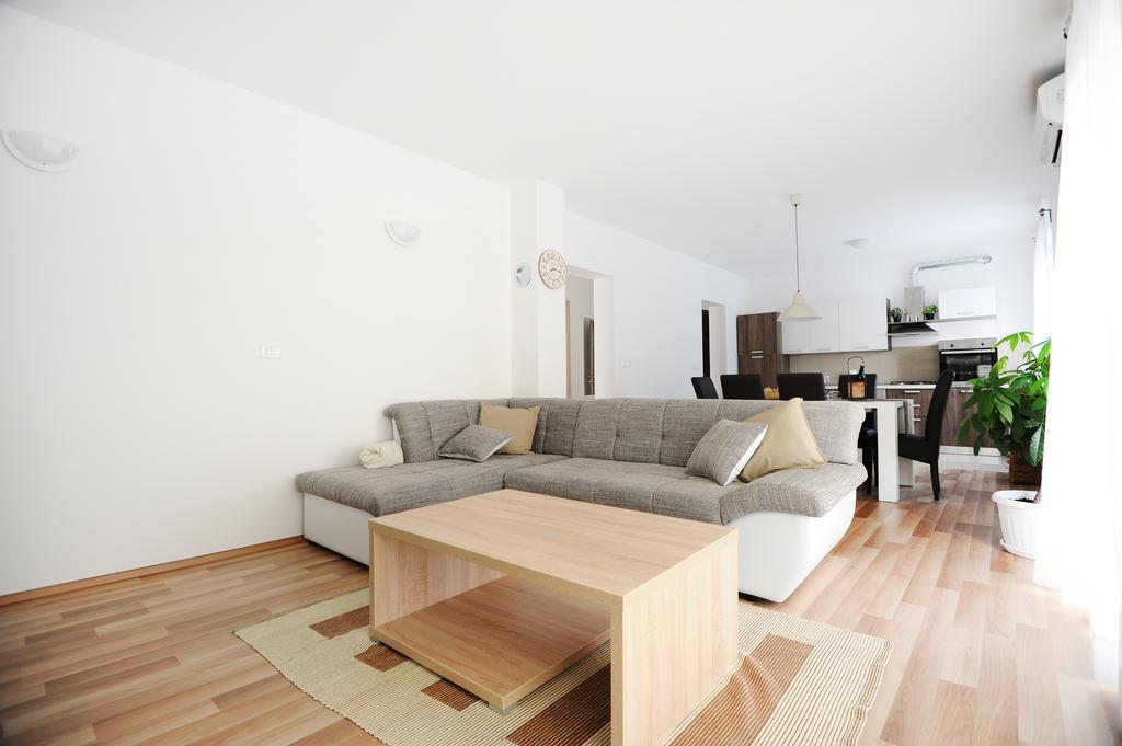 Apartments Hills Ζαντάρ Δωμάτιο φωτογραφία